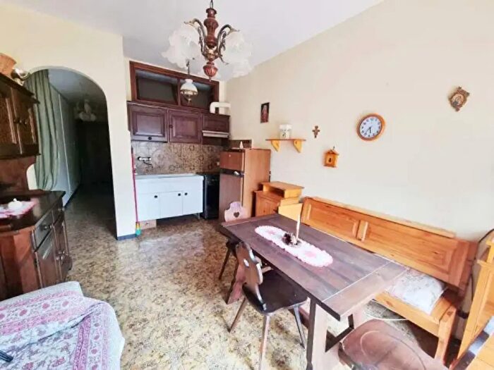 Appartamento trilocale in vendita in Moconesi