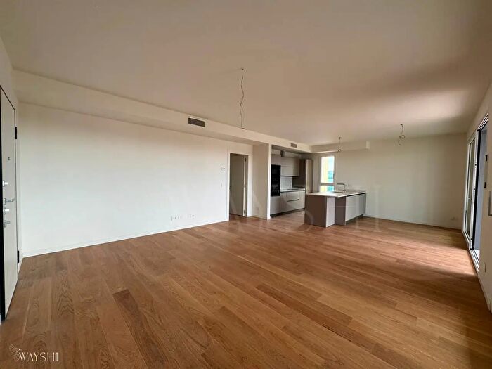 Appartamento con 5 locali in vendita in Milano
