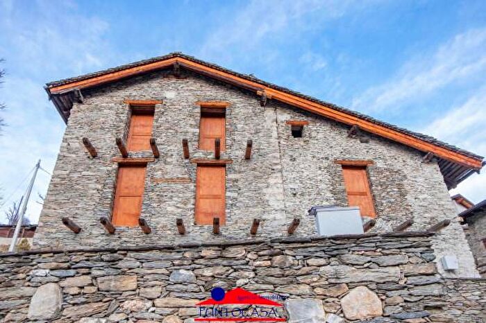 Casa in vendita in Borgata Reinero, Marmora