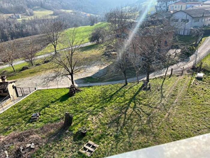 Appartamento quadrilocale in vendita in Lama Mocogno