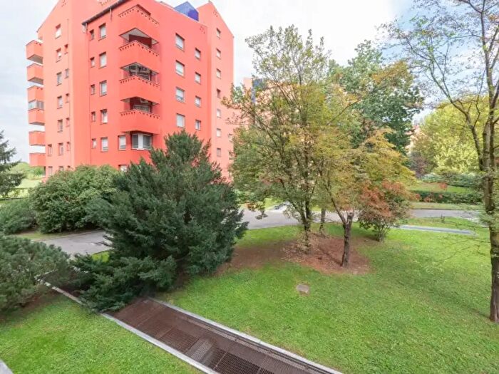 Appartamento con 5 locali in vendita in Via delle Forze Armate, Milano