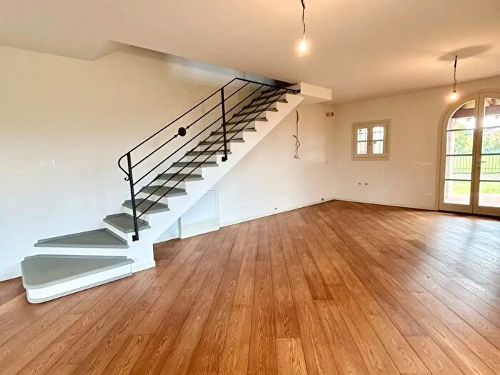 Casa con 5 locali in vendita in Empoli