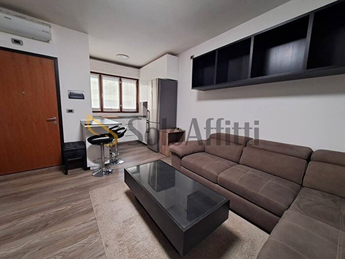 Appartamento bilocale in affitto in Via Napoli, Soccorso, Prato