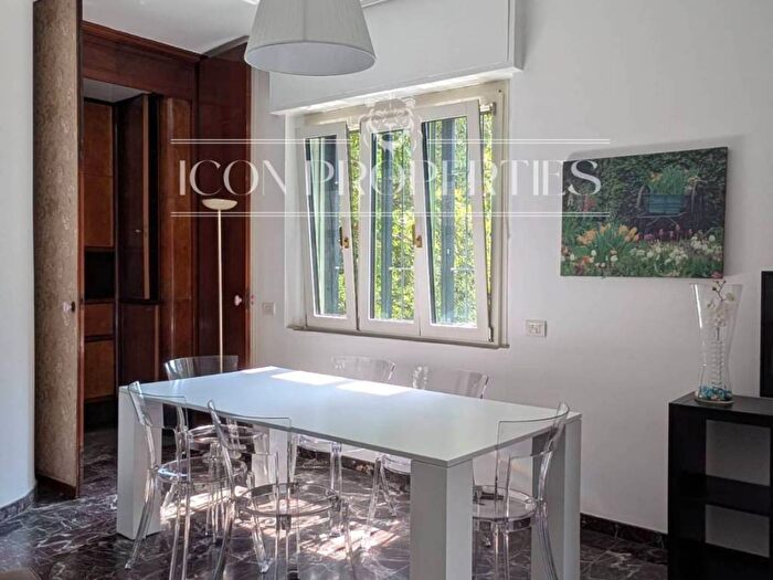 Appartamento con 6 locali in affitto in via Restelli, Isola, Milano