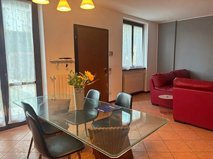 Casa con 5 locali in vendita in Via Verdi a, Roncello