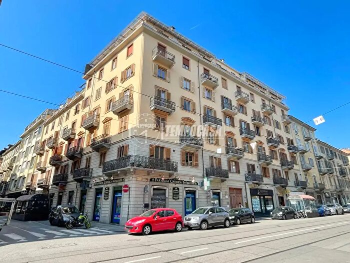 Appartamento quadrilocale in vendita in Via Madama Cristina, Torino