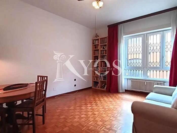 Appartamento bilocale in affitto in Via Novi, Milano