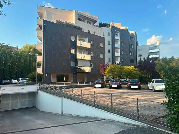 Appartamento trilocale in vendita in Via Giuseppe Verdi, Rende