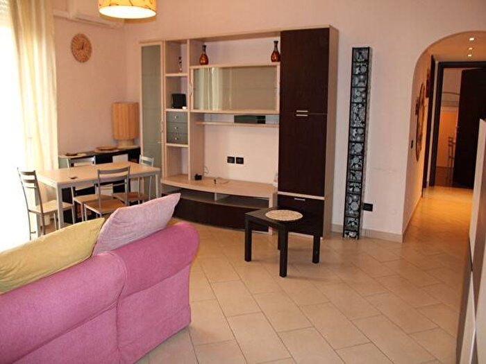 Appartamento trilocale in affitto in Via Calatafimi, San Giuseppe, Monza