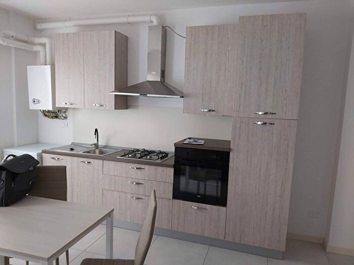 Appartamento trilocale in affitto in Centro, Noventa Vicentina