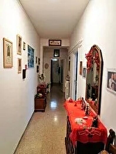 Appartamento con 5 locali in vendita in Via ampDeg Brigata Fanteria Chieti Ch, Chieti