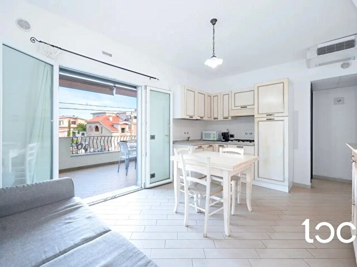 Appartamento bilocale in vendita in Orosei