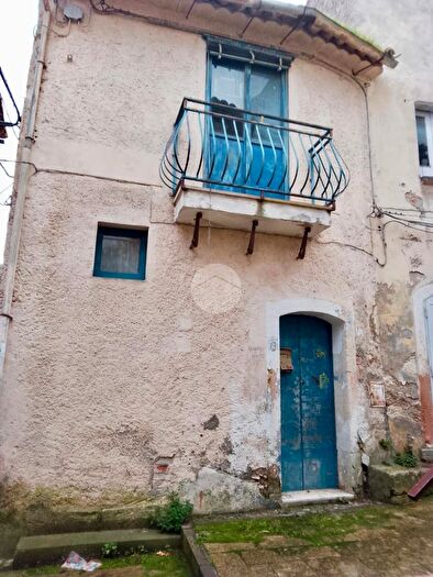 Casa trilocale in vendita in Via Madonna del Rosario, Mendicino