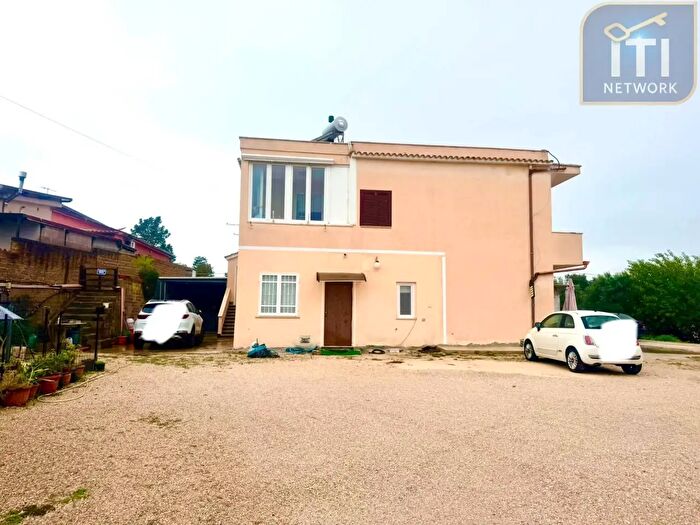 Appartamento quadrilocale in vendita in Via Nazareno Strampelli, Ardea