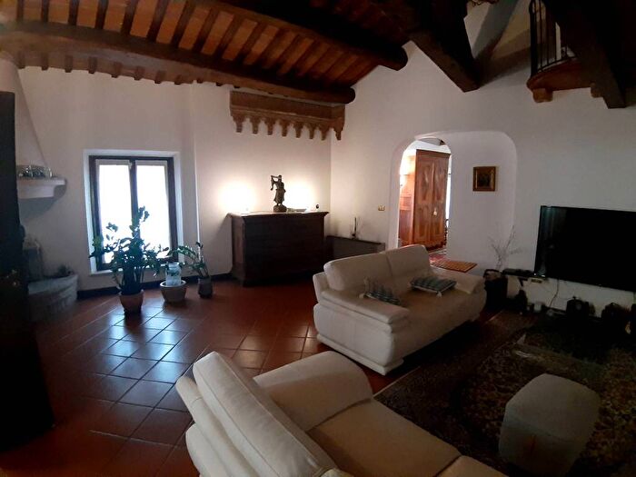 Appartamento con 5 locali in affitto in Via Giuseppe Garibaldi, Centro Storico, Ferrara