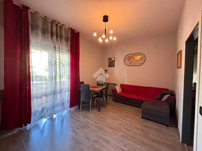 Appartamento trilocale in vendita in Via Mar Jonio, BellariaIgea Marina