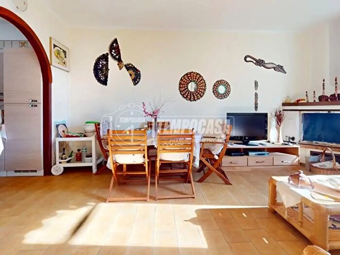 Appartamento trilocale in vendita in Villaggio Grigio, Sorso