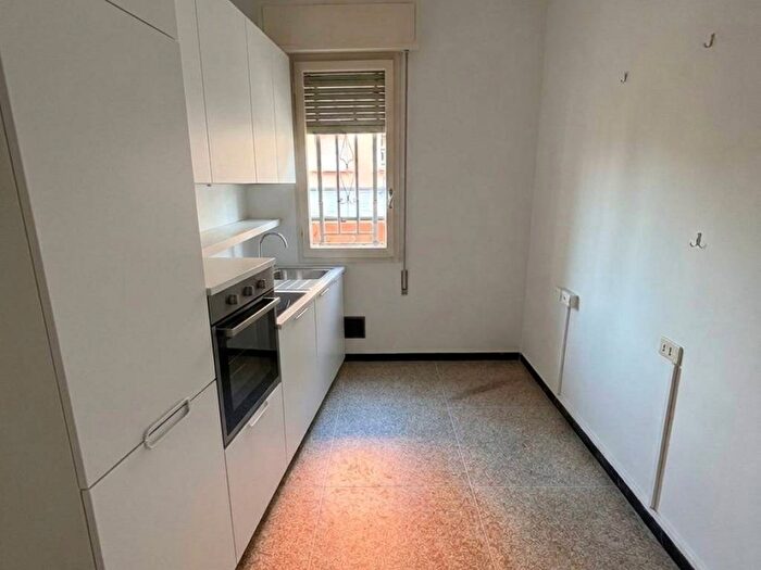 Appartamento quadrilocale in affitto in Via Toscana, Colli Murri, Bologna