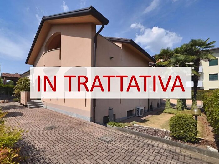 Casa con 5 locali in vendita in Via San Giovanni Bosco, Cislago