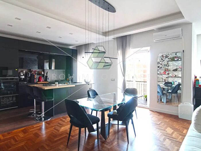 Appartamento quadrilocale in vendita in Via Antonio Malfante, Roma