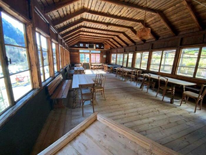 Casa con 6 locali in vendita in Sarentino