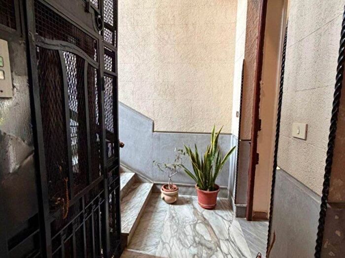 Appartamento con 6 locali in affitto in Via Quintino Sella, Borgo Vecchio, Palermo