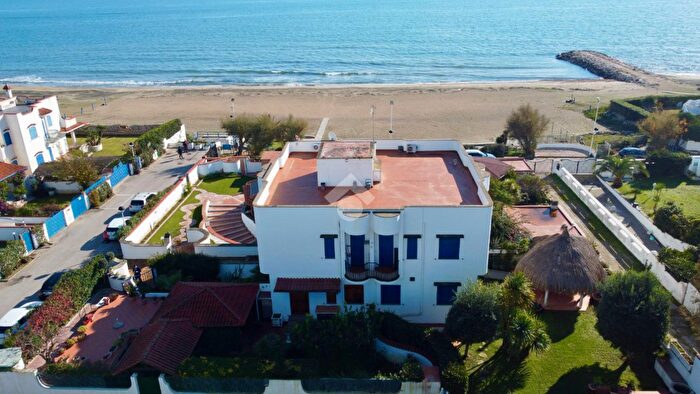 Appartamento trilocale in vendita in Orsa Maggiore, Terracina