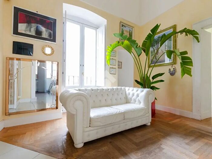 Casa trilocale in vendita in Via Bernal, Gioia Del Colle