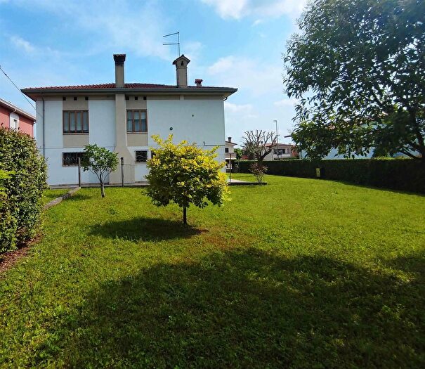 Casa con 8 locali in vendita in Concordia Sagittaria, Concordia Sagittaria