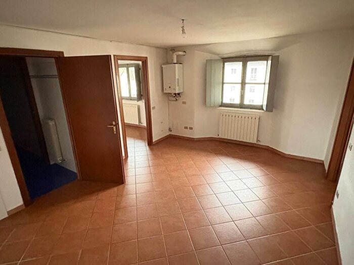 Appartamento bilocale in affitto in Via Giuseppe Garibaldi, Centro, Turano Lodigiano