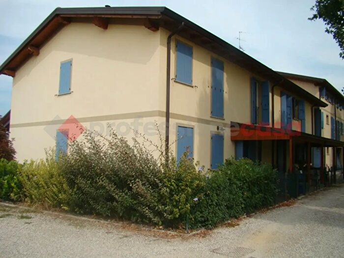 Appartamento monolocale in vendita in Via Bosco, Scandiano