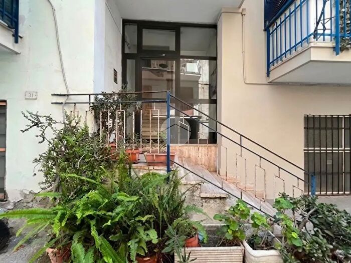 Appartamento trilocale in vendita in Terza Traversa Montenuovo, Pozzuoli