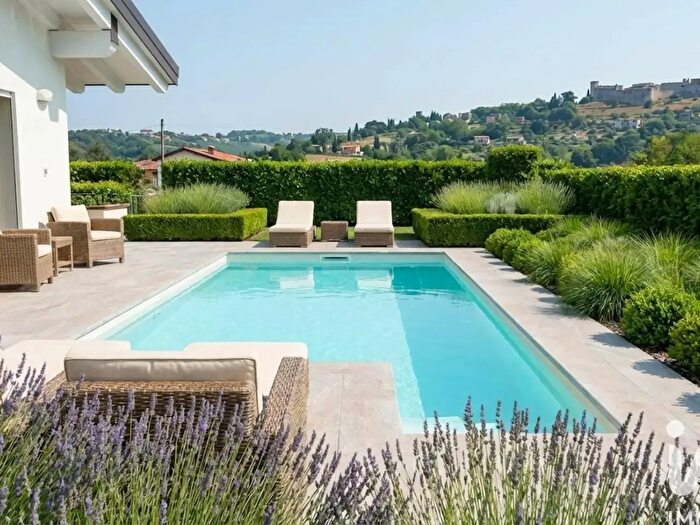 Casa con 6 locali in vendita in Via Talina, Padenghe Sul Garda