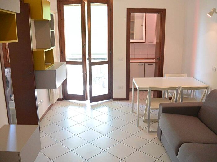 Appartamento monolocale in affitto in Via Tolmezzo, Udine, Milano