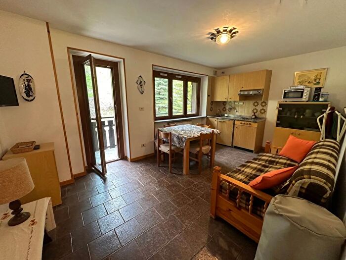 Appartamento bilocale in vendita in Via Richardette Sauze dOulx, Sauze DOulx