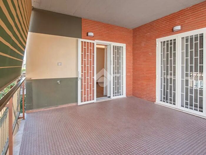 Appartamento trilocale in vendita in Via Isole del Capo Verde, Roma
