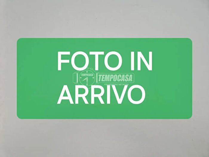 Appartamento trilocale in vendita in Via Milazzo, Busto Arsizio