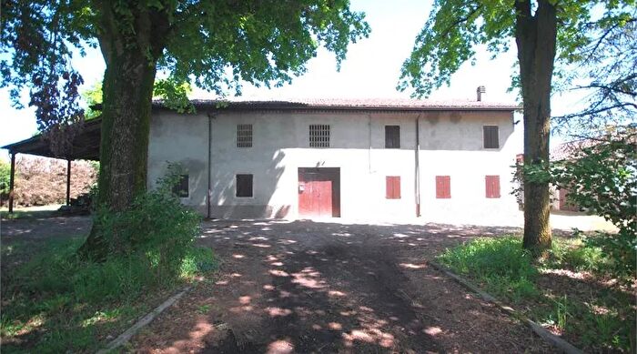 Casa con 5 locali in vendita in San Martino In Rio