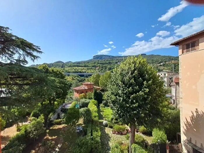 Appartamento con 5 locali in vendita in Via Pretoriana, Ascoli Piceno