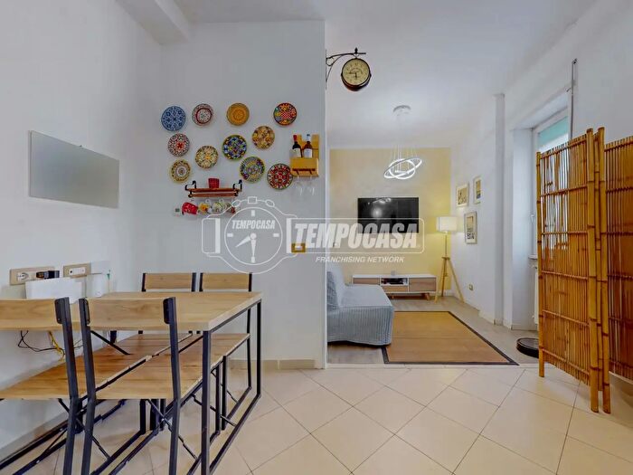 Appartamento bilocale in vendita in Via Sennori, Fiumicino