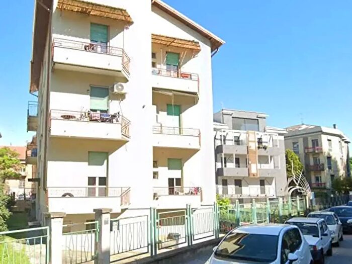 Appartamento bilocale in vendita in Via Magalotti, Novara