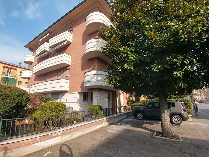 Appartamento bilocale in vendita in Via G Luosi, Modena