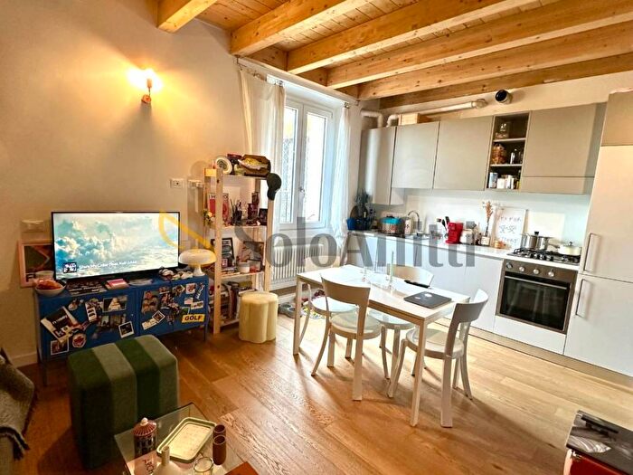 Appartamento bilocale in affitto in Via Morimondo, Barona, Milano