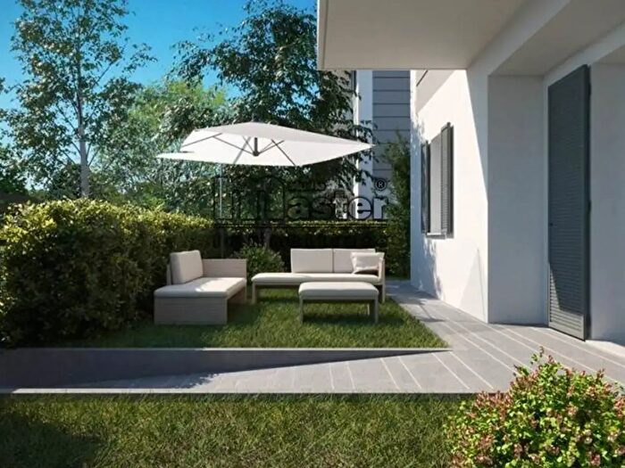 Appartamento quadrilocale in vendita in Via Santa Bona Nuova, Treviso