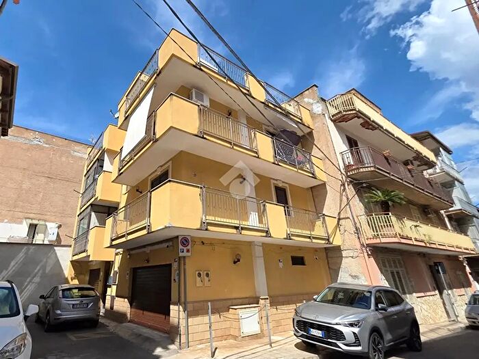 Appartamento trilocale in vendita in Via Antonello da Messina, Villabate