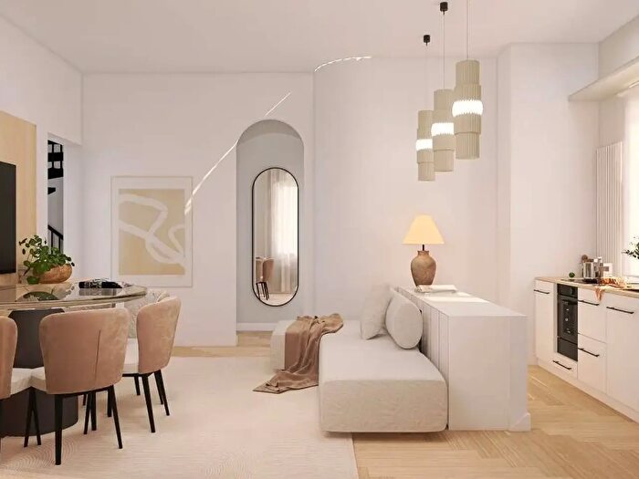 Appartamento quadrilocale in vendita in Strada Nazionale per Carpi Sud, Modena