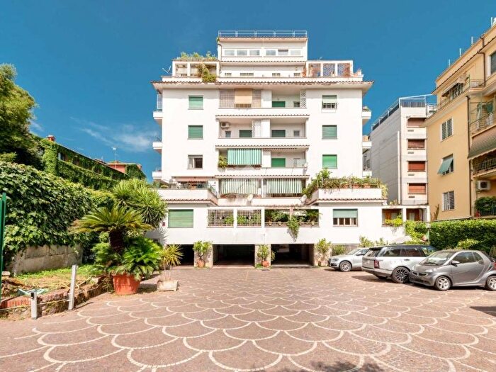Appartamento bilocale in affitto in Via nera, Africano Villa Chigi, Roma