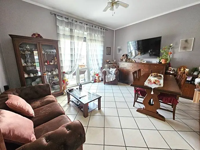 Appartamento trilocale in vendita in Via Monte Cervino, Frati, Legnano