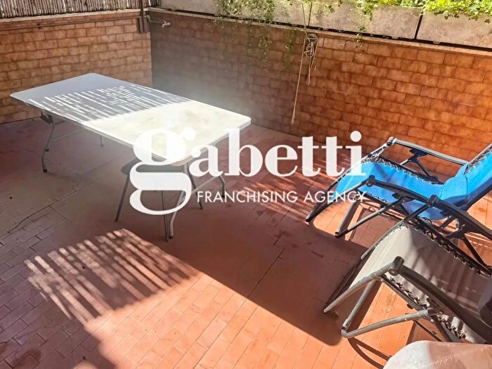 Appartamento monolocale in vendita in Via Castelforte, Roma