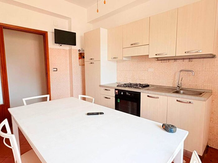 Appartamento quadrilocale in affitto in Via Galileo Galilei, Centro, Milazzo